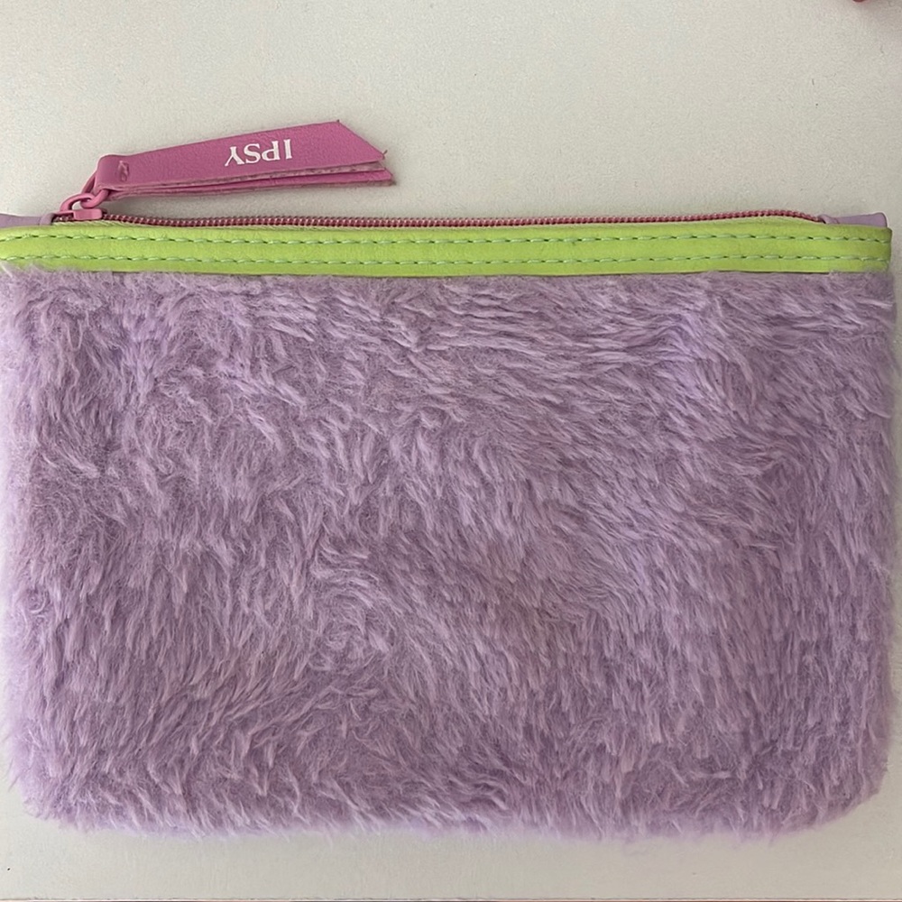 Ipsy pouch bundle